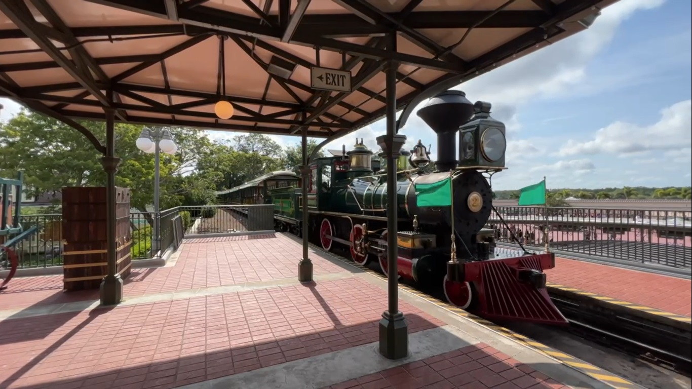 Walt Disney World Railroad at Magic Kingdom Full Ride Experience in 4K HD Video - May 2023